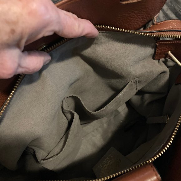 Vince Camuto Tote Bag - Picture 6 of 9